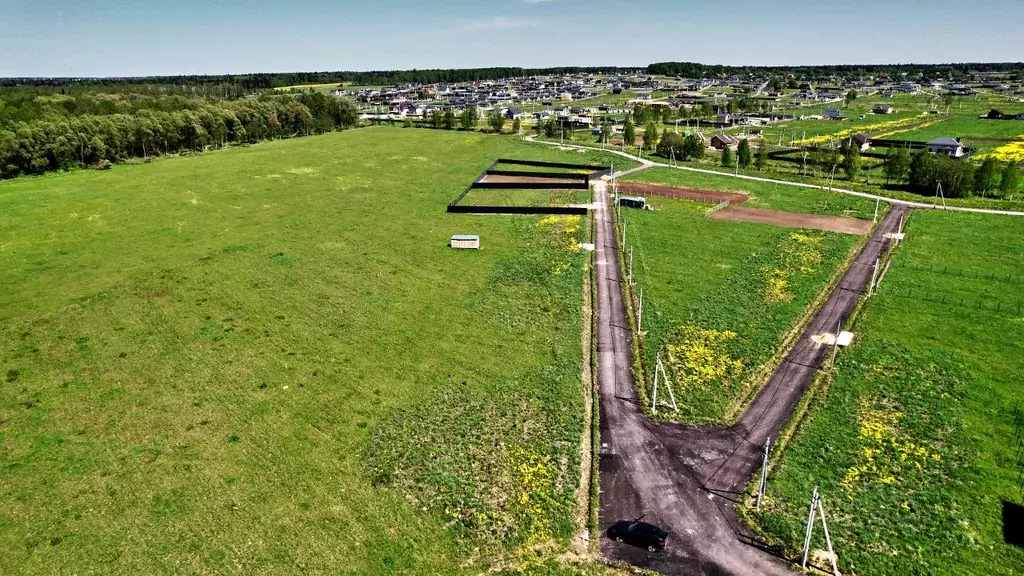 Участок в Московская область, Истра муниципальный округ, д. Петрово  ... - Фото 1