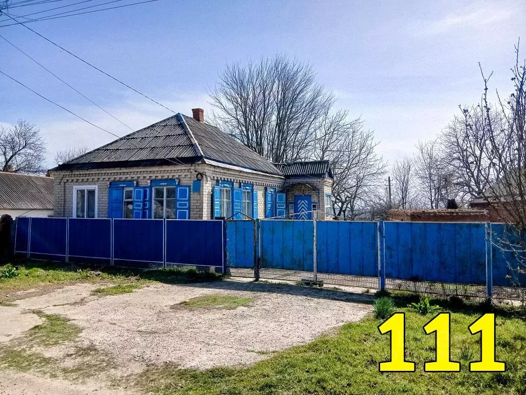 Дом в Краснодарский край, Тбилисская ст-ца ул. Хуторская, 74 (55 м) - Фото 1