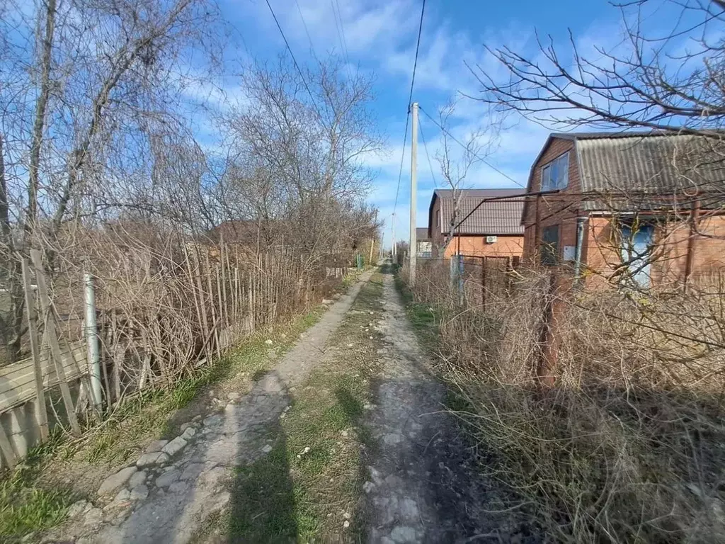 Участок в Краснодарский край, Ейское городское поселение, пос. ... - Фото 1