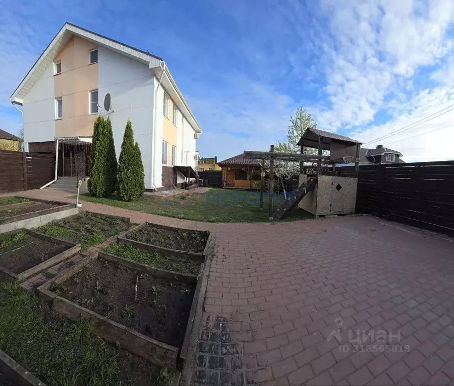 Дом в Нижегородская область, Нижний Новгород д. Кузнечиха, 63Б (155 м) - Фото 0