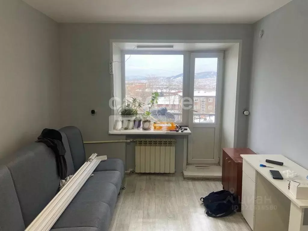 1-к кв. Бурятия, Улан-Удэ просп. 50-летия Октября, 30 (36.0 м) - Фото 0