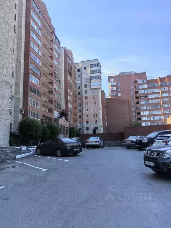 2-к кв. Свердловская область, Екатеринбург ул. Народной Воли, 25 (80.5 ... - Фото 2