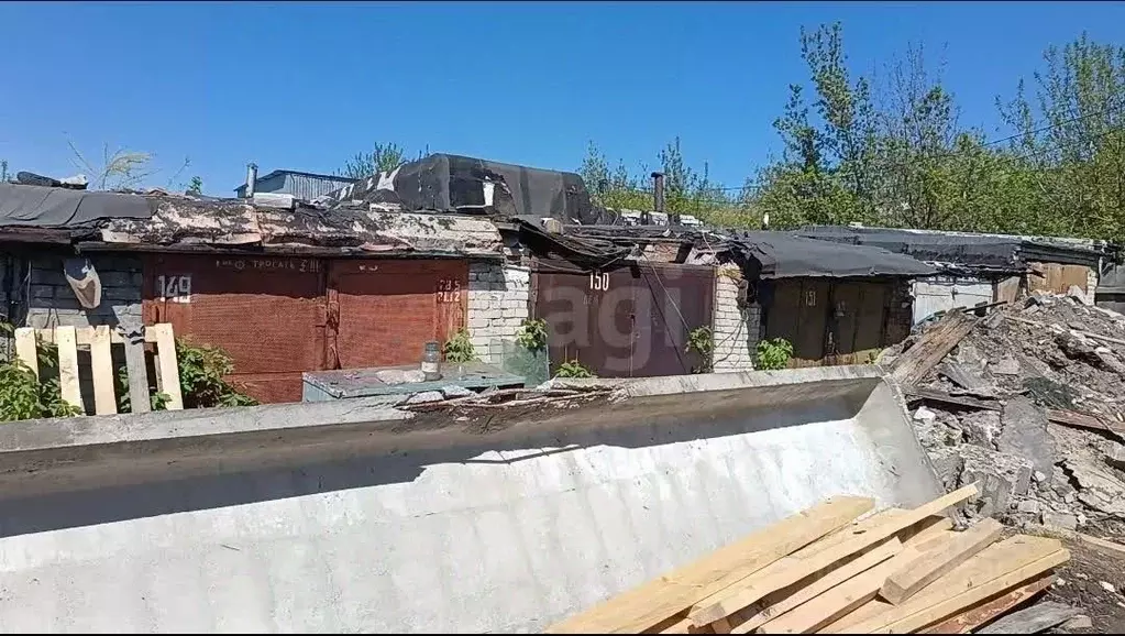 Гараж в Курганская область, Курган бул. Мира (18 м) - Фото 1