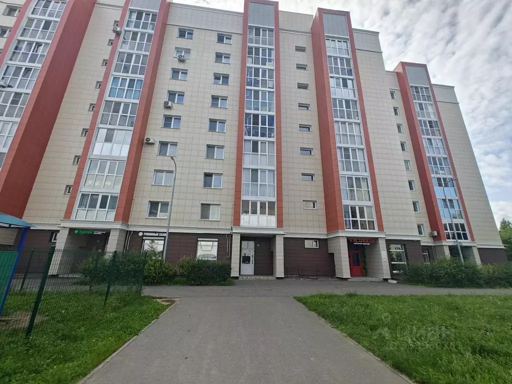 Помещение свободного назначения в Татарстан, Казань ул. Павлюхина, 99б ... - Фото 1