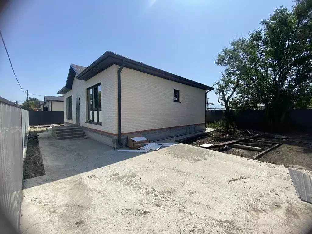 Дом в Краснодарский край, Динской район, Нововеличковское с/пос, ... - Фото 1