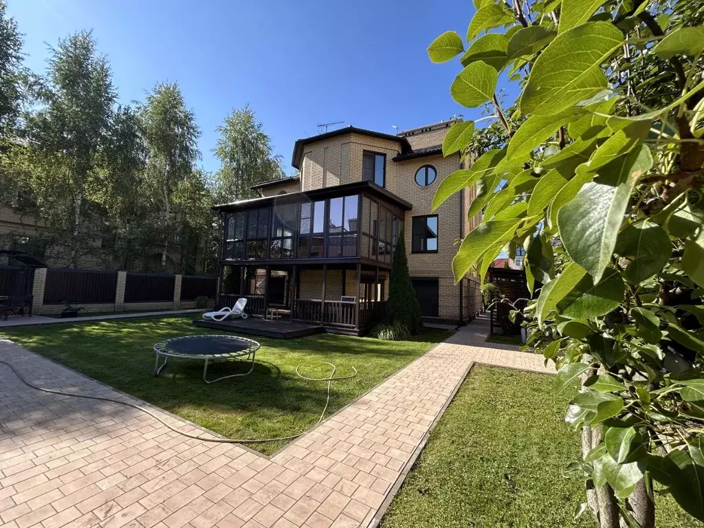 Дом в Москва Остафьевская ул., 52к37 (369 м) - Фото 1