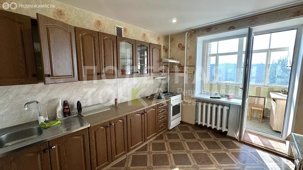 3-комнатная квартира: Боровичи, Ломоносовская улица, 1А (73.6 м) - Фото 1