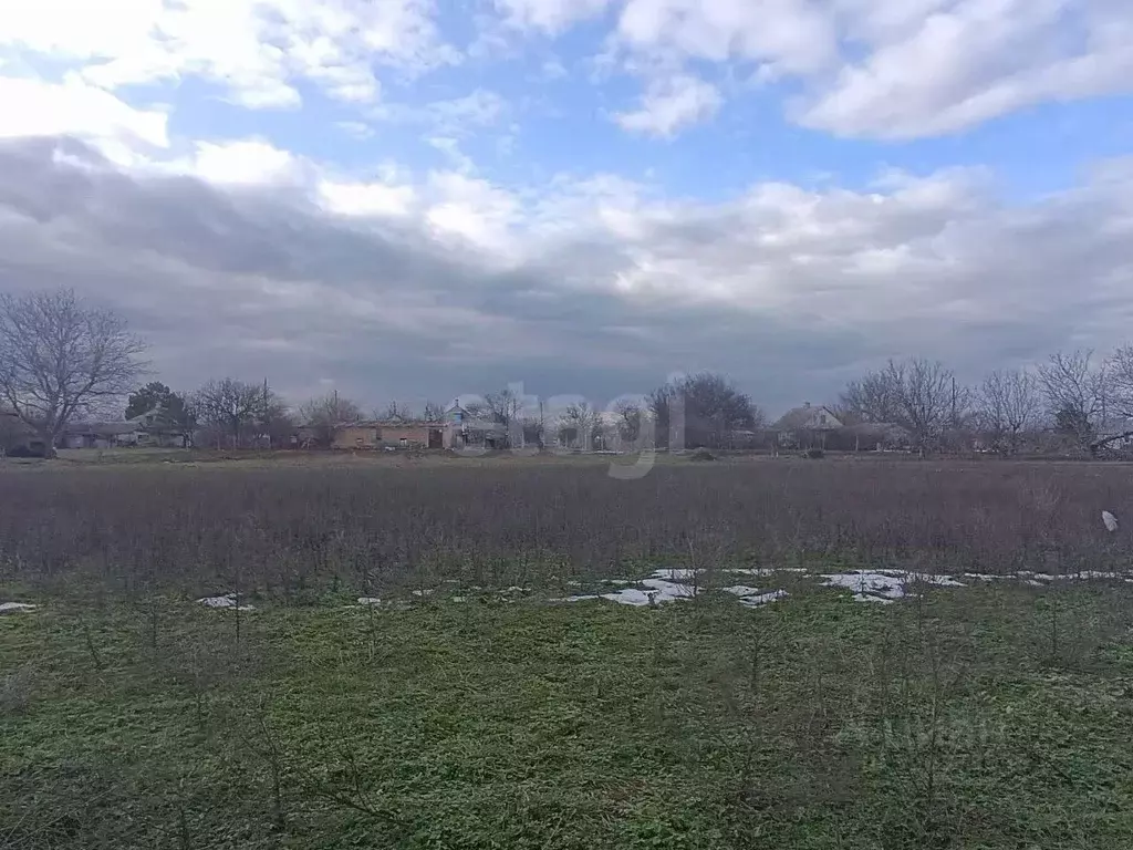 Участок в Крым, Симферопольский район, с. Новоандреевка  (13.6 сот.) - Фото 1