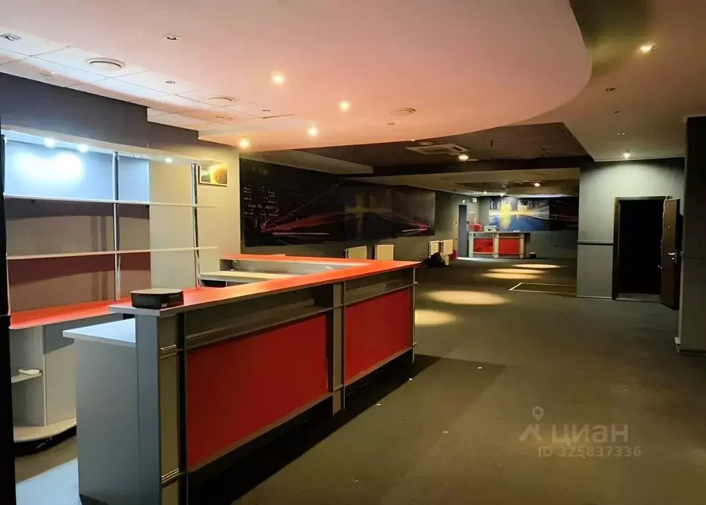 Помещение свободного назначения в Ханты-Мансийский АО, Сургут ул. 30 ... - Фото 1