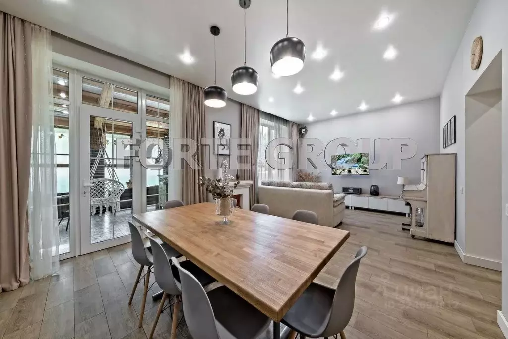 Коттедж в Москва д. Милюково, ул. Русская Деревня, 81 (226 м) - Фото 1