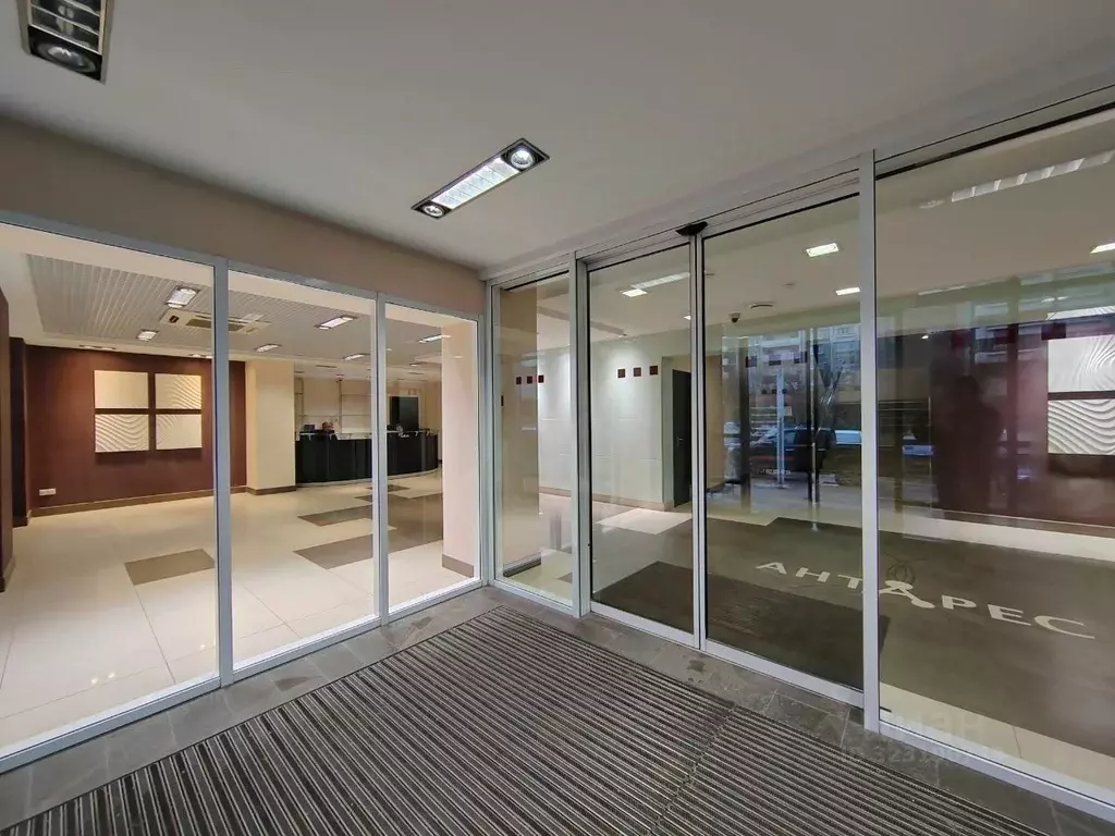 Помещение свободного назначения в Свердловская область, Екатеринбург ... - Фото 2