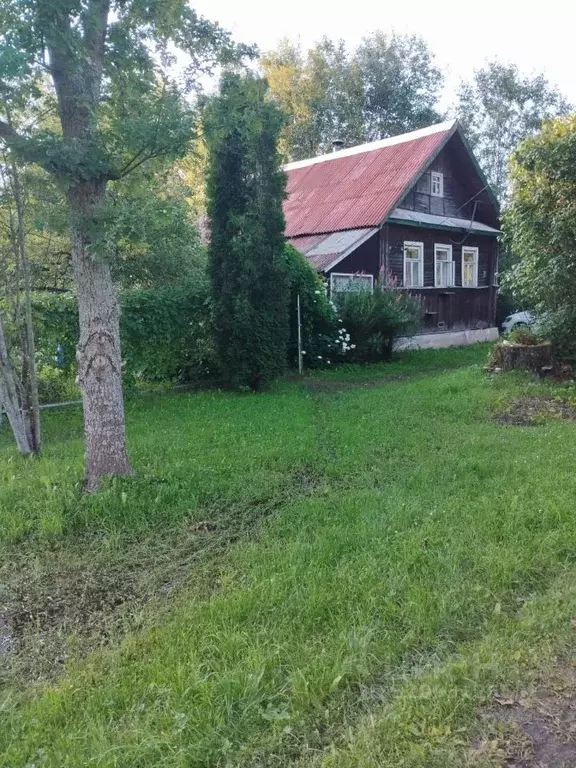 Дом в Новгородская область, Батецкий муниципальный округ, д. Мокрицы  ... - Фото 1