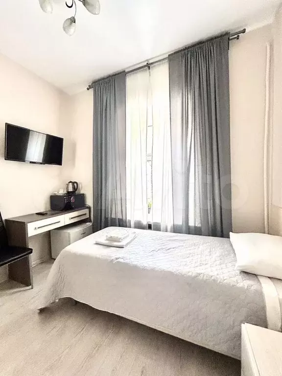 Комната 13 м, 1/4 эт. - Фото 0