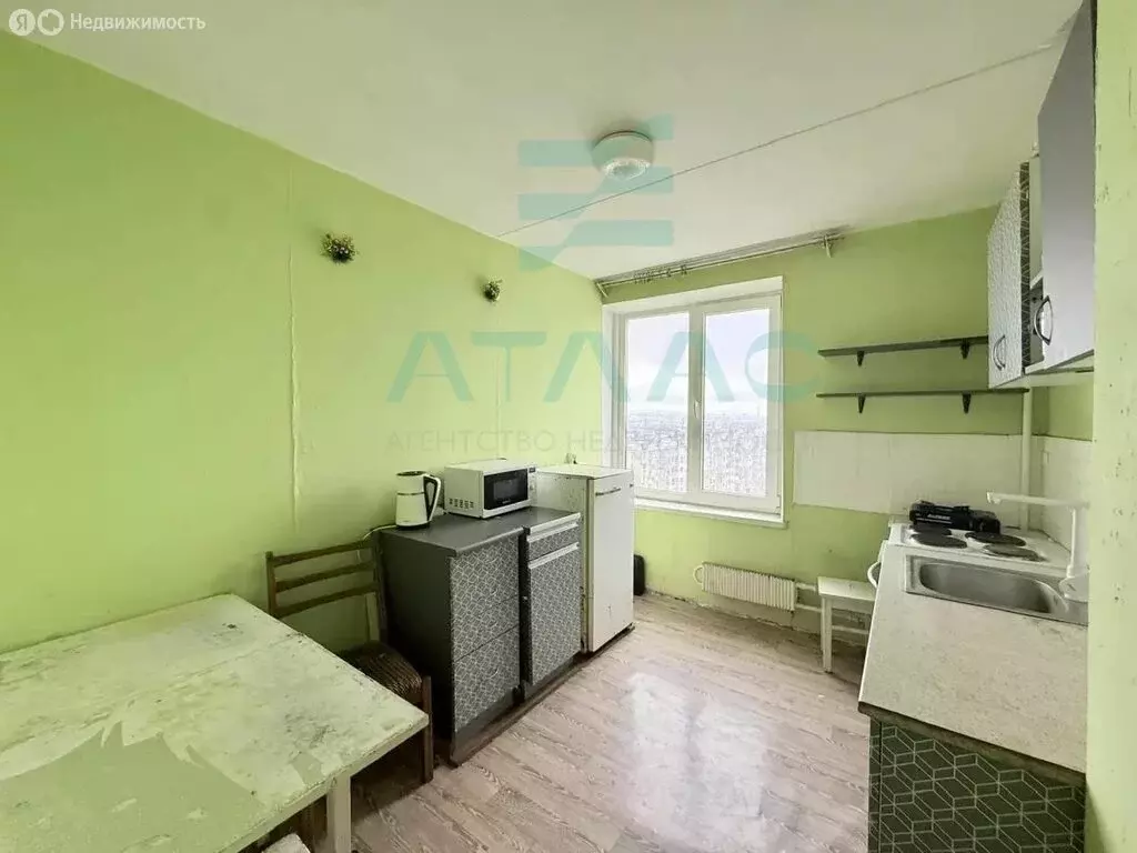 3-комнатная квартира: Симферополь, проспект Победы, 218 (66.7 м) - Фото 2