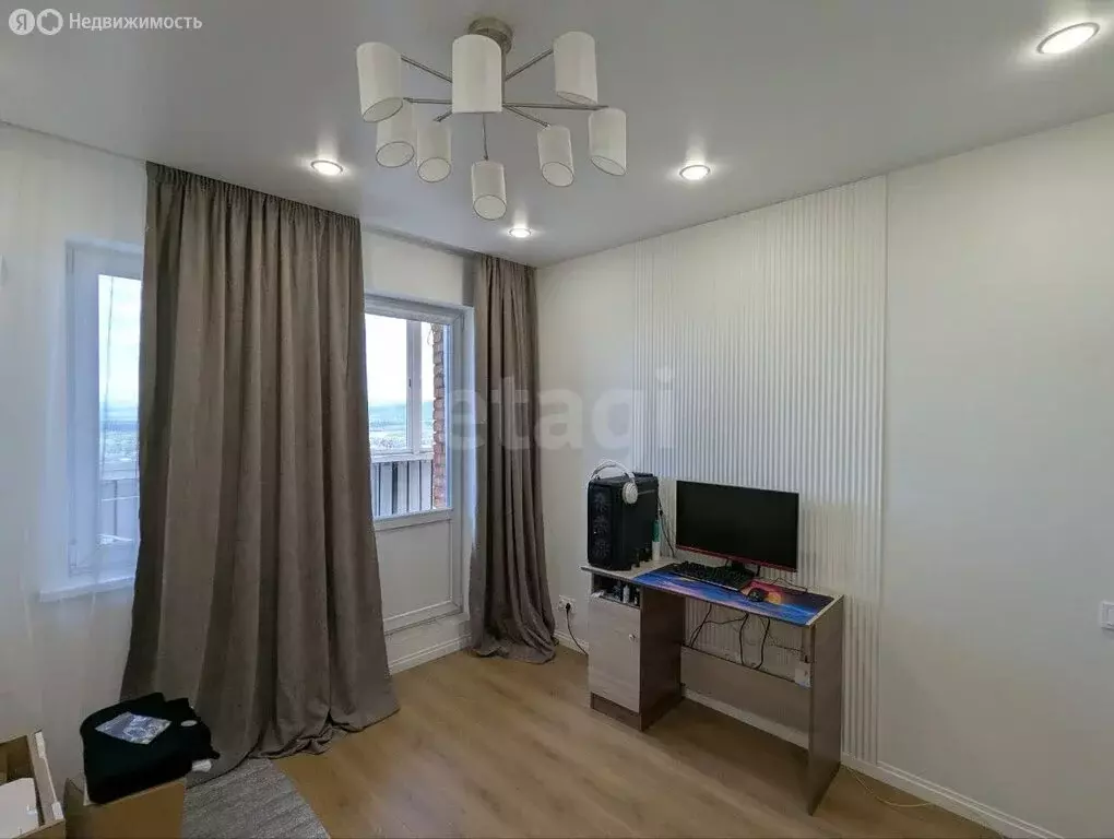 2-комнатная квартира: Улан-Удэ, улица Бабушкина, 1к3 (46 м) - Фото 1