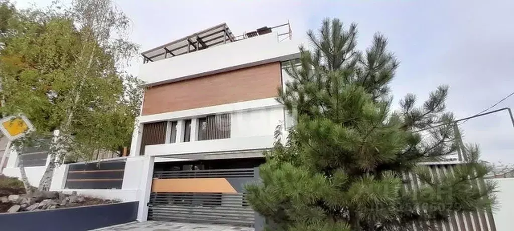 Дом в Краснодарский край, Горячий Ключ Березовая ул. (247 м) - Фото 0