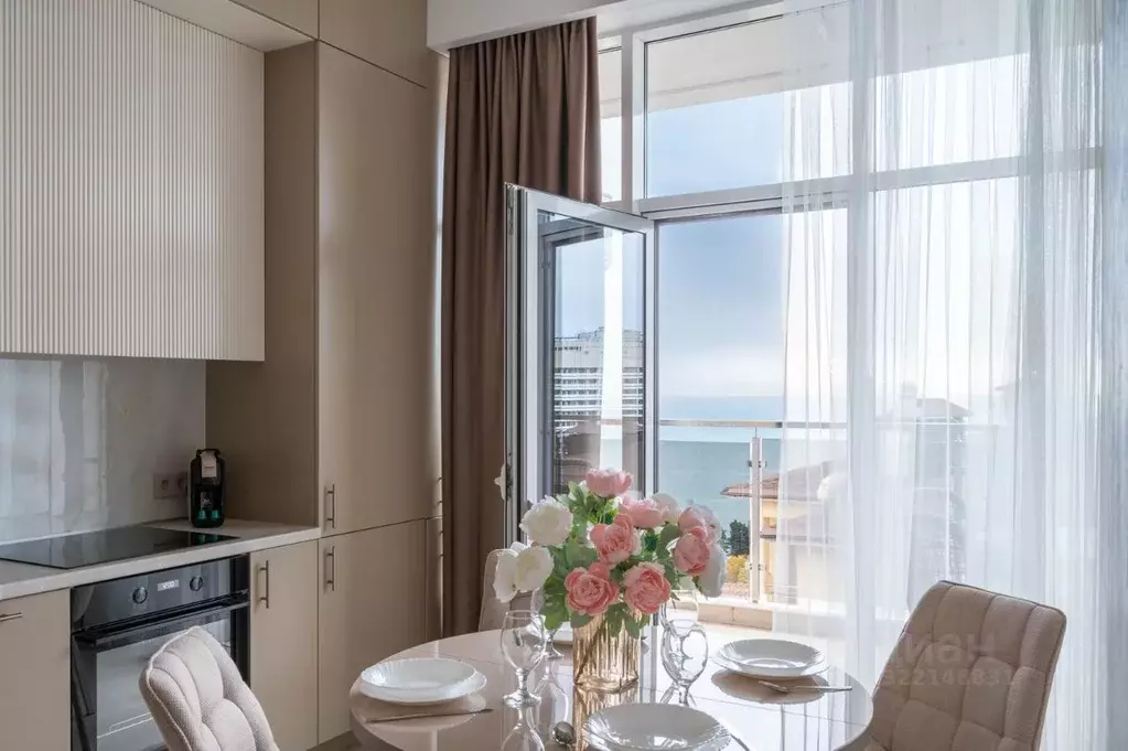 2-к кв. Краснодарский край, Сочи Светлана мкр, ул. Гагринская, 3/8 ... - Фото 1