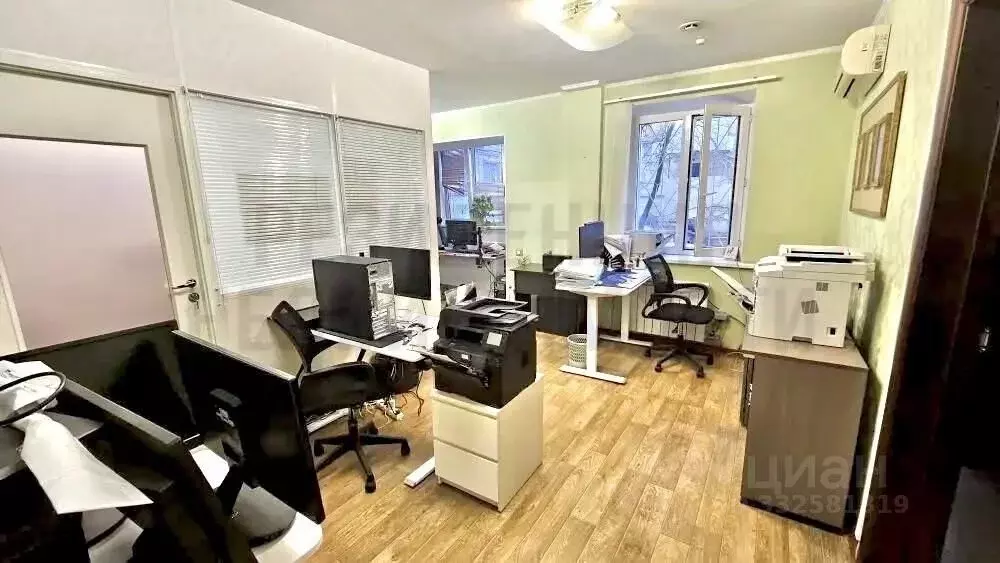 Офис в Самарская область, Самара Красноармейская ул., 72 (65 м) - Фото 1