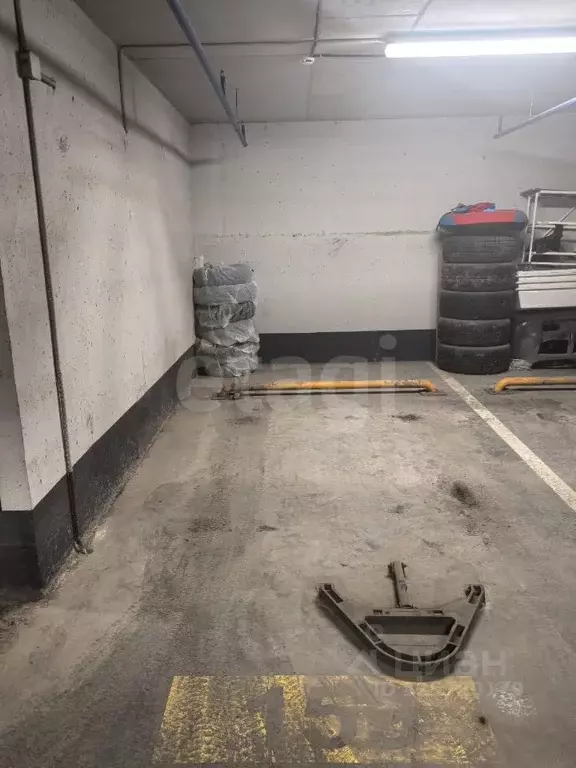 Гараж в Тюменская область, Тюмень ул. Тимофея Чаркова, 79с1 (159 м) - Фото 1