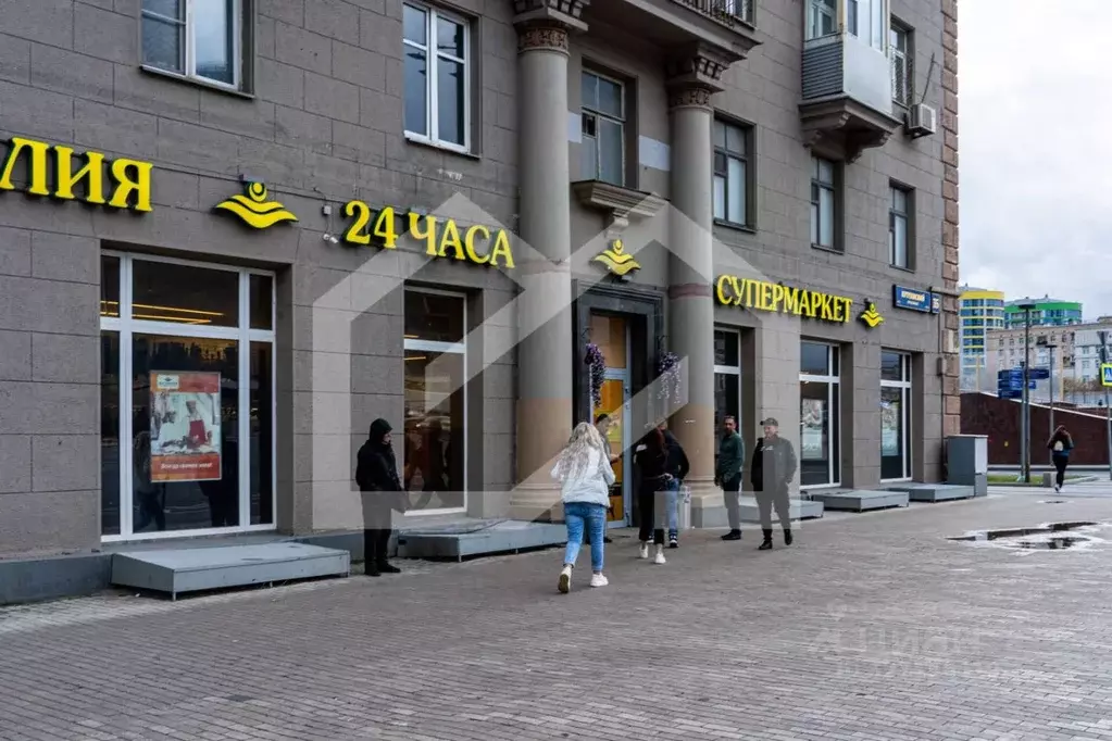 Помещение свободного назначения в Москва Кутузовский просп., 35 (518 ... - Фото 1