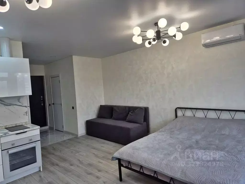 Студия Приморский край, Владивосток ул. Анны Щетининой, 14 (34.0 м) - Фото 2