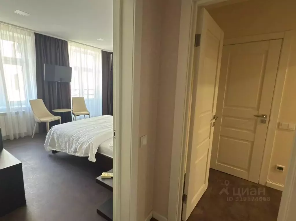 2-к кв. Татарстан, Казань ул. Чернышевского, 16 (70.0 м) - Фото 1