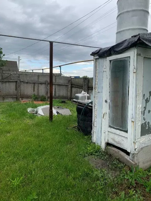 Дом в Белгородская область, Старооскольский городской округ, с. ... - Фото 1