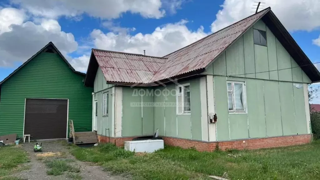 Дом в Омская область, Исилькуль ул. 5-я Северная, 36 (70 м) - Фото 0