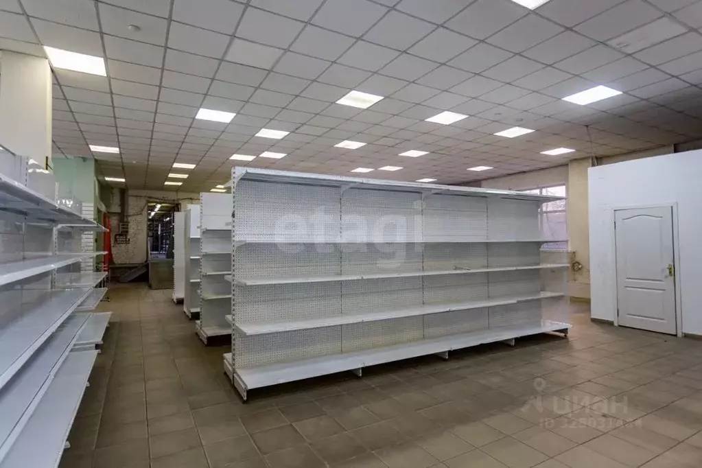 Торговая площадь в Кемеровская область, Новокузнецк Переездная ул., 7 ... - Фото 1