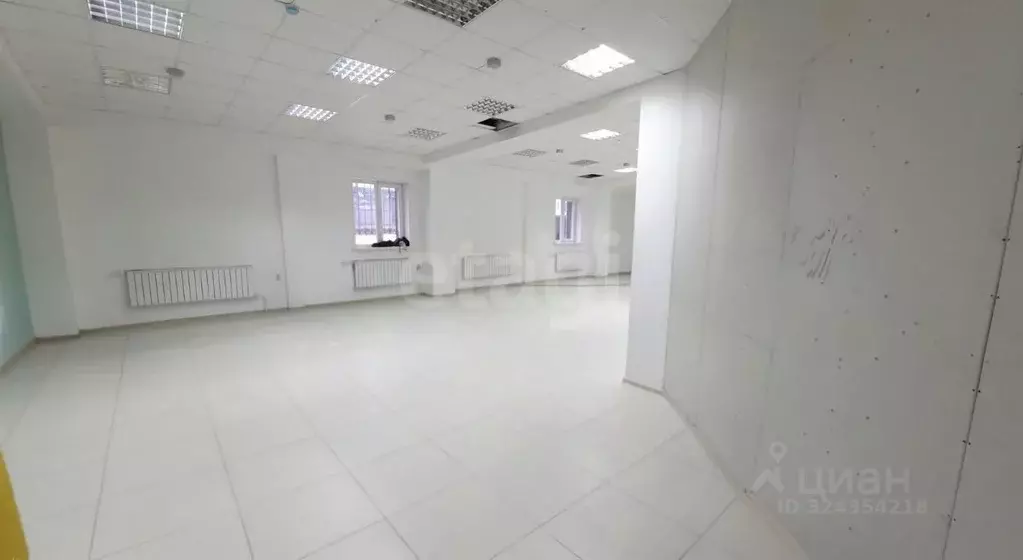 Помещение свободного назначения в Ханты-Мансийский АО, Ханты-Мансийск ... - Фото 1