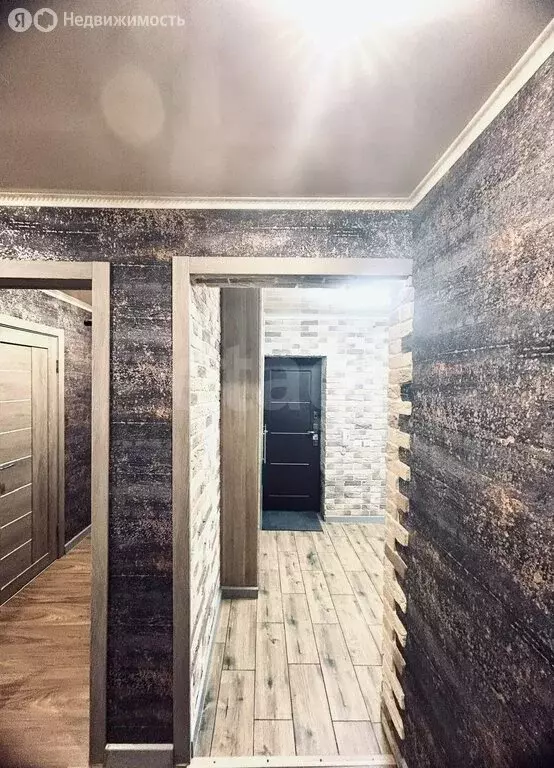 3-комнатная квартира: Троицк, Путевая улица, 18А (76.4 м) - Фото 1