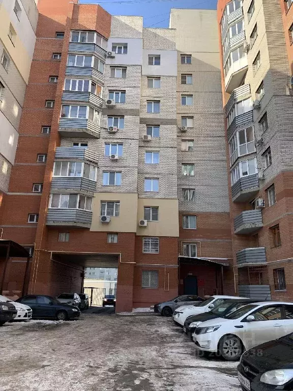 3-к кв. Саратовская область, Саратов Хабаровская ул., 25 (64.9 м) - Фото 0