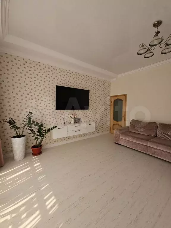 5-к. квартира, 113 м, 2/4 эт. - Фото 1