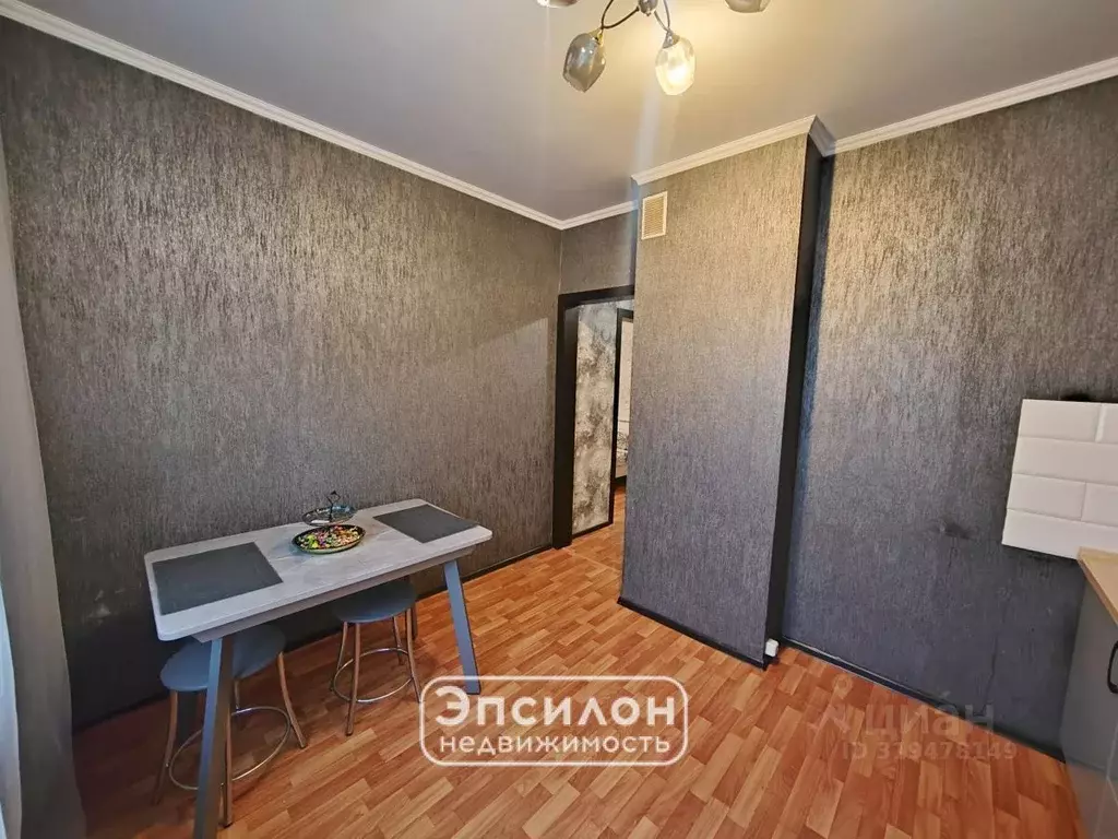 1-к кв. Курская область, Курск просп. Вячеслава Клыкова, 13 (38.56 м) - Фото 1
