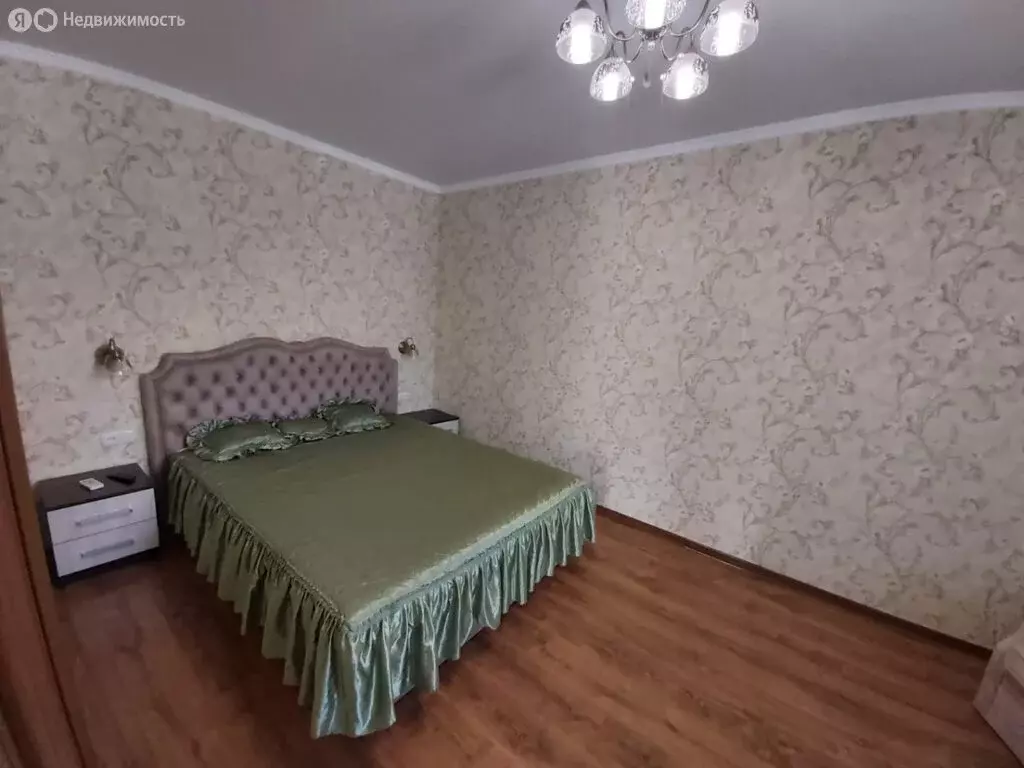 4-комнатная квартира: Евпатория, улица Горького, 15А (80 м) - Фото 2