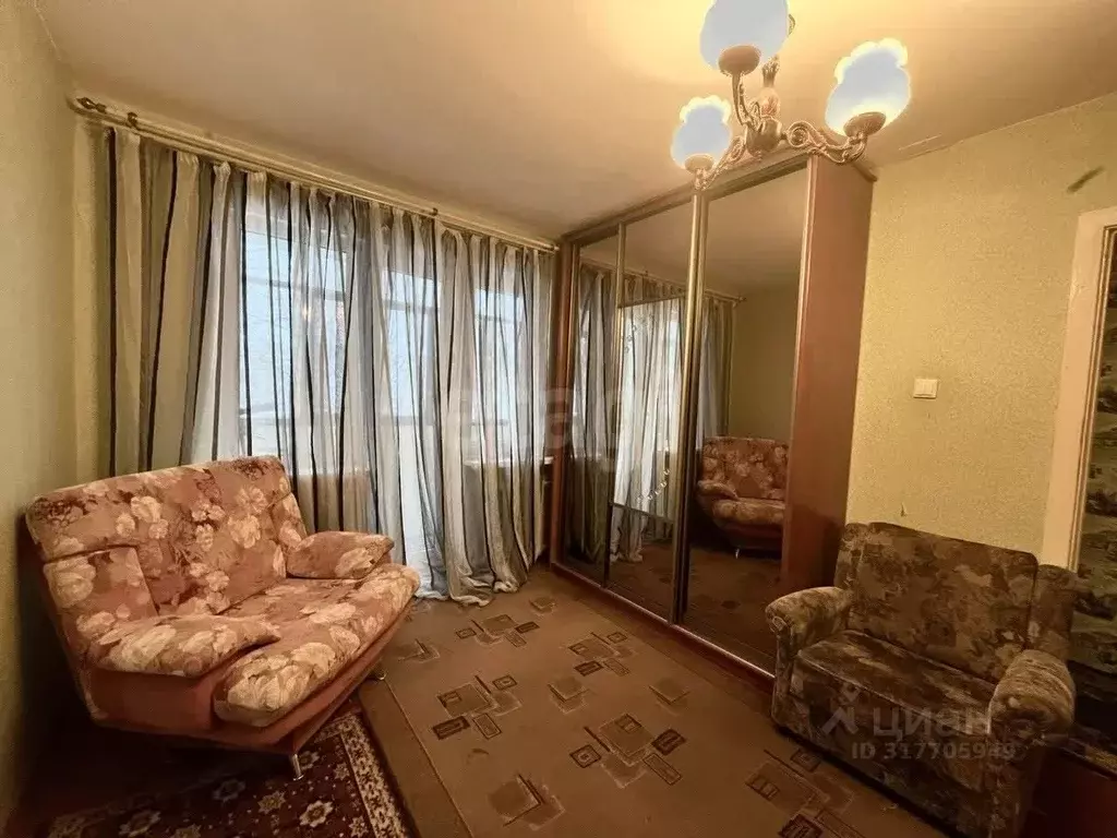 2-к кв. Ленинградская область, Кириши ул. Романтиков, 11 (44.1 м) - Фото 0