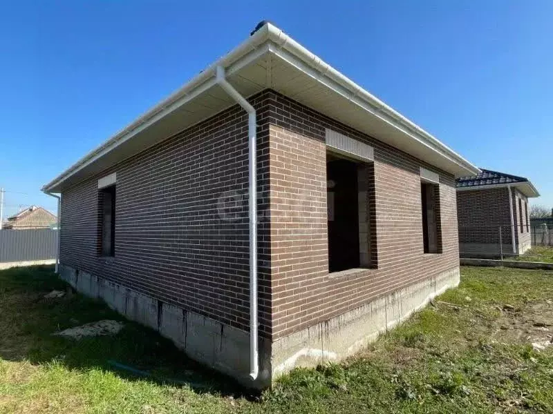 Дом в Краснодарский край, Славянск-на-Кубани Ярмарочная ул., 252 (90 ... - Фото 2