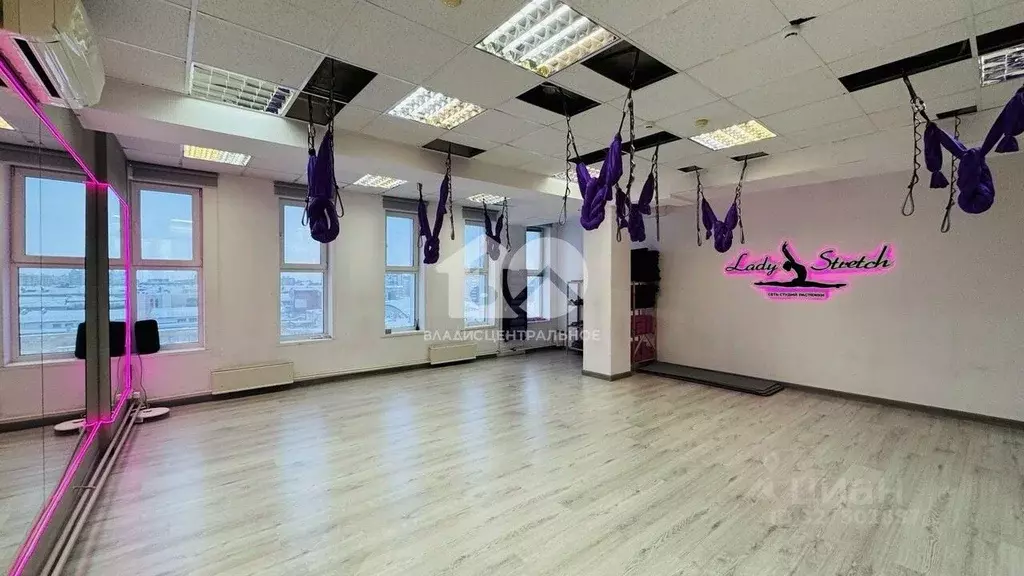 Офис в Новосибирская область, Новосибирск Каменская ул., 78/2 (100 м) - Фото 1