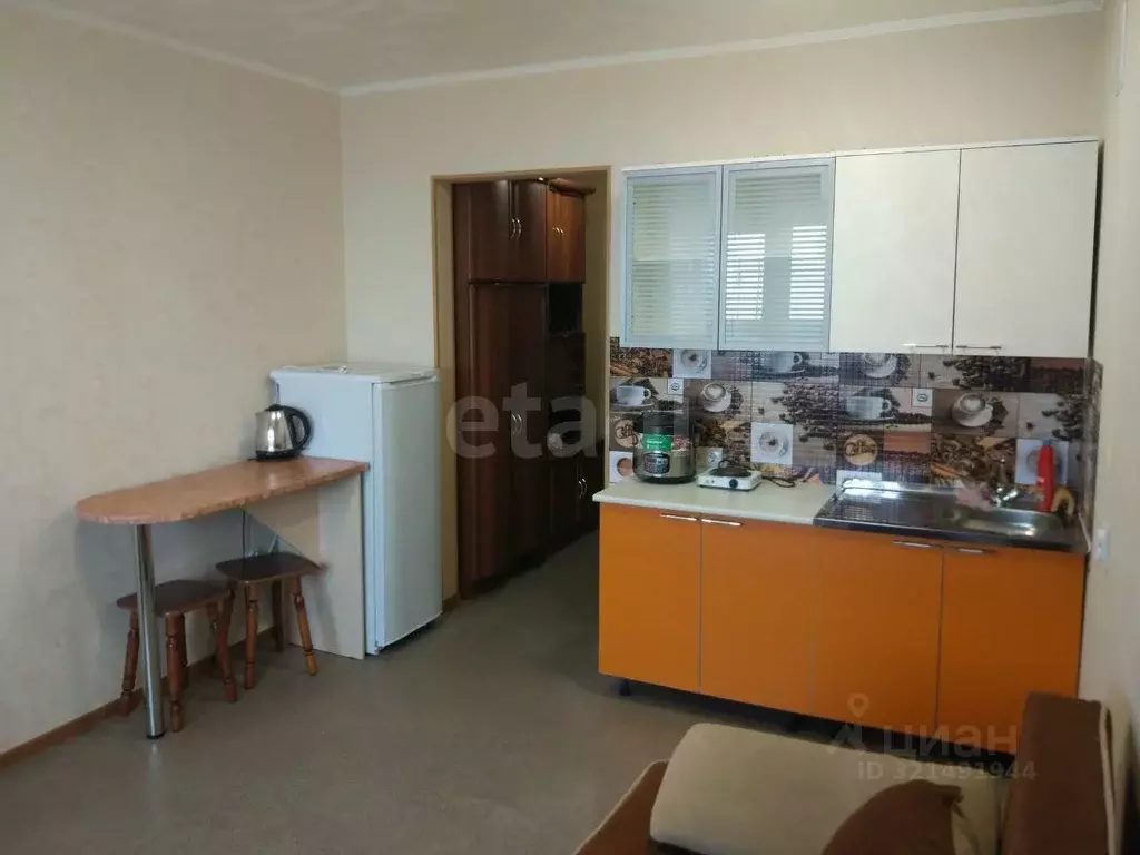 Студия Амурская область, Благовещенск Комсомольская ул., 89 (23.0 м) - Фото 1