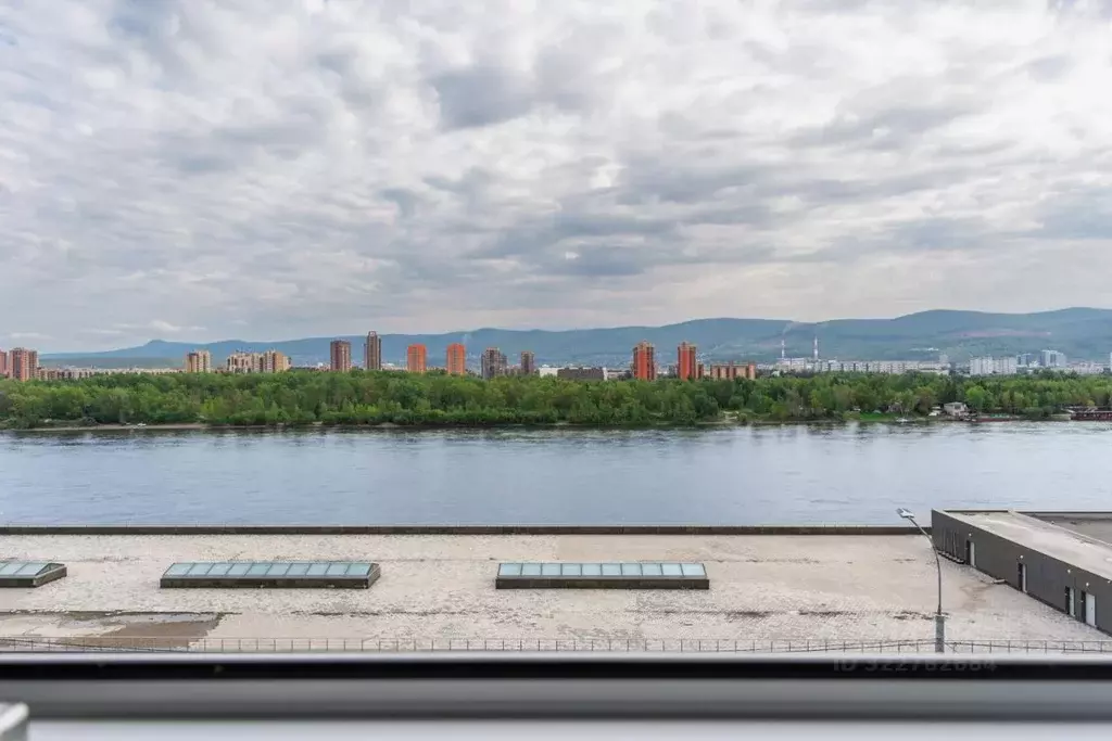 3-к кв. Красноярский край, Красноярск ул. Дубровинского, 52 (75.0 м) - Фото 2