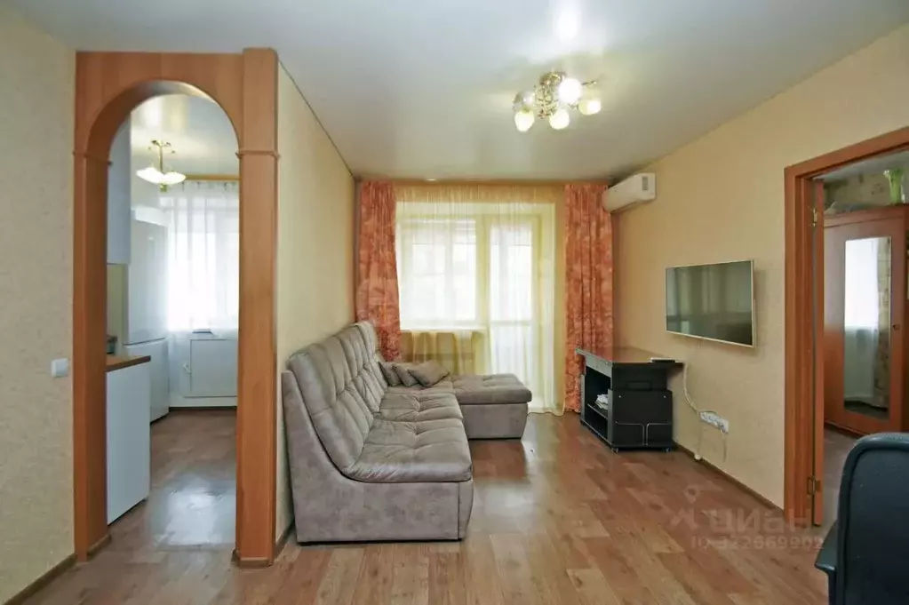 2-к кв. Омская область, Омск просп. Карла Маркса, 34 (41.5 м) - Фото 0