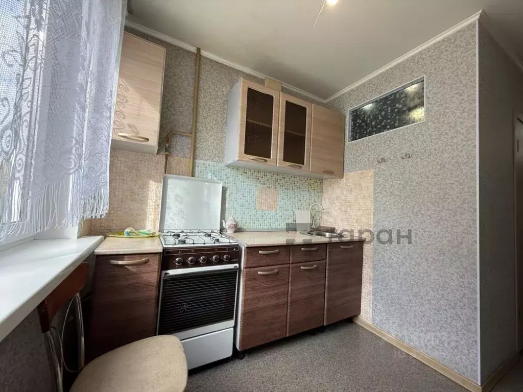 3-к кв. Челябинская область, Челябинск ул. Труда, 7 (47.5 м) - Фото 2