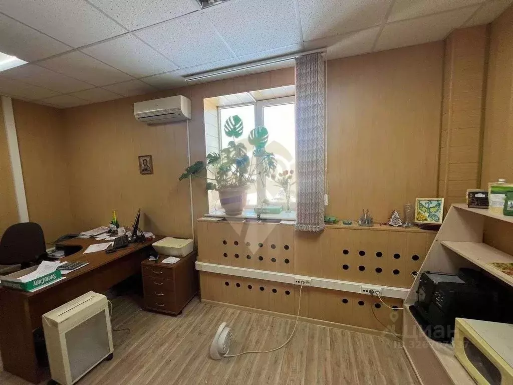 Офис в Белгородская область, Старый Оскол ул. Чапаева, 37 (16 м) - Фото 2