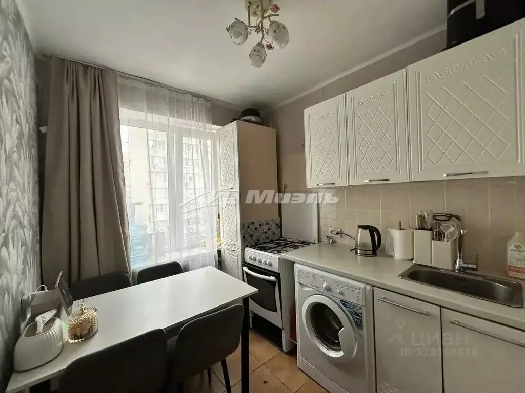 1-к кв. Крым, Симферополь ул. Ростовская, 21 (31.5 м) - Фото 2