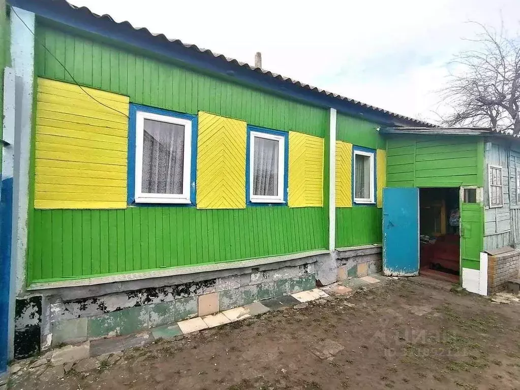 Дом в Белгородская область, Старооскольский городской округ, с. ... - Фото 1