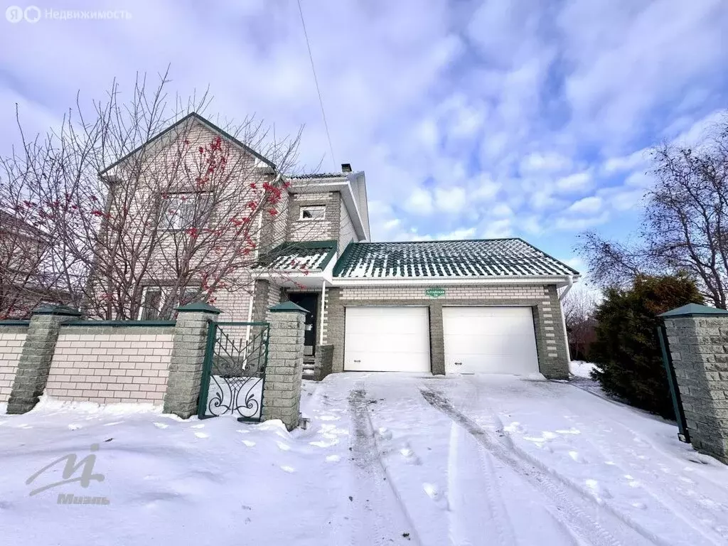 Дом в Барнаул, микрорайон Авиатор, Алтайская улица (157.2 м) - Фото 1