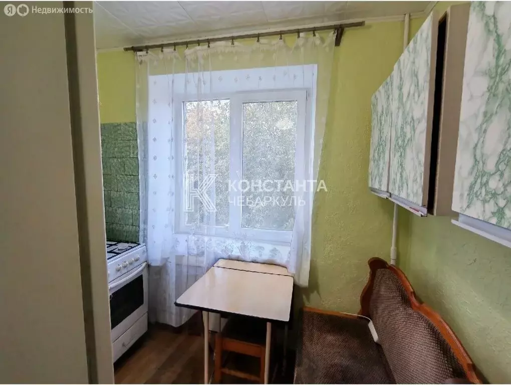 3-комнатная квартира: Чебаркуль, улица Мира, 36А (51.6 м) - Фото 1