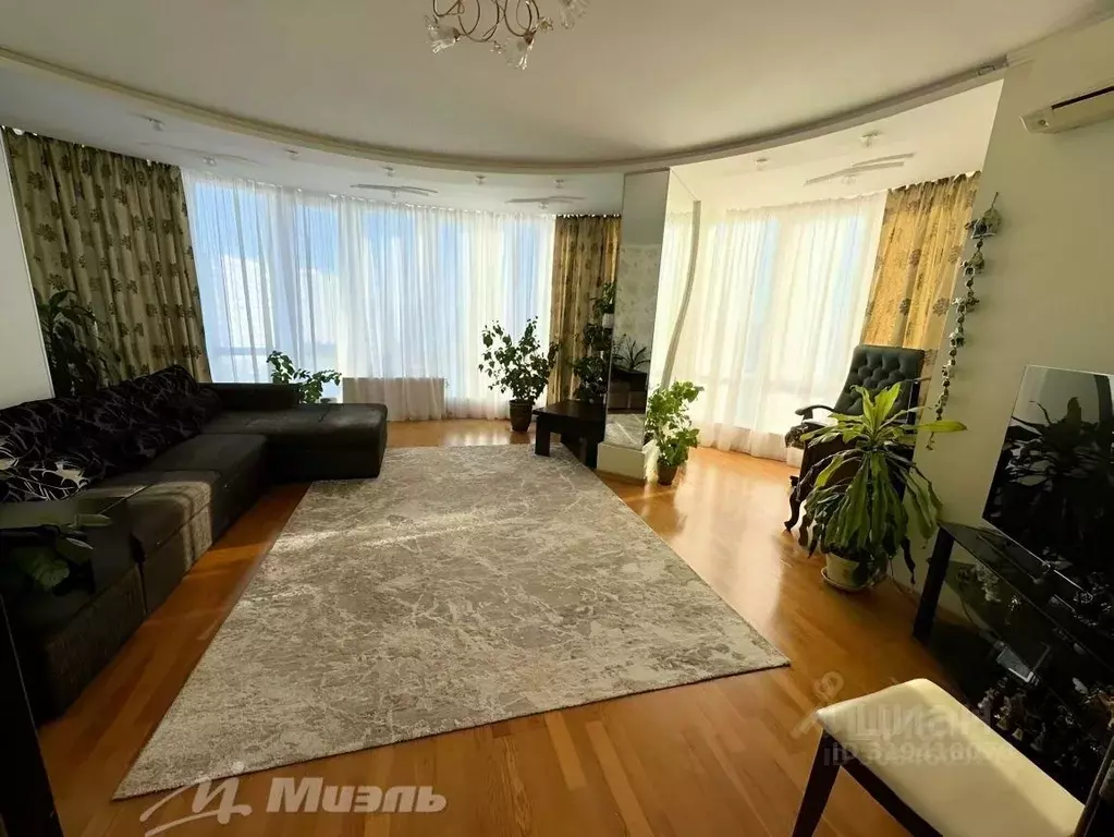 2-к кв. Севастополь ул. Маячная, 16 (89.5 м) - Фото 0