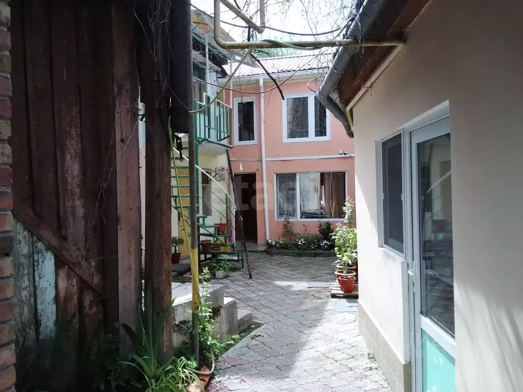 2-к кв. Крым, Феодосия ул. Русская, 10 (27.1 м) - Фото 1