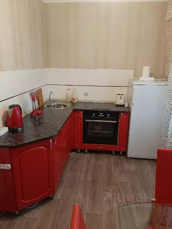 1-к кв. Хакасия, Абакан ул. Богдана Хмельницкого, 155 (40.0 м) - Фото 0